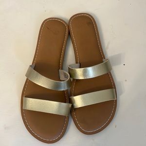 Gap Gold Double Strap Slides size 8